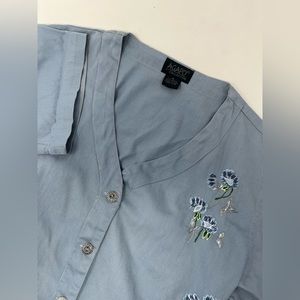 Agapo Collection Women Shirt Size Medium Flower Embroidered Blouse Top Used GHI4